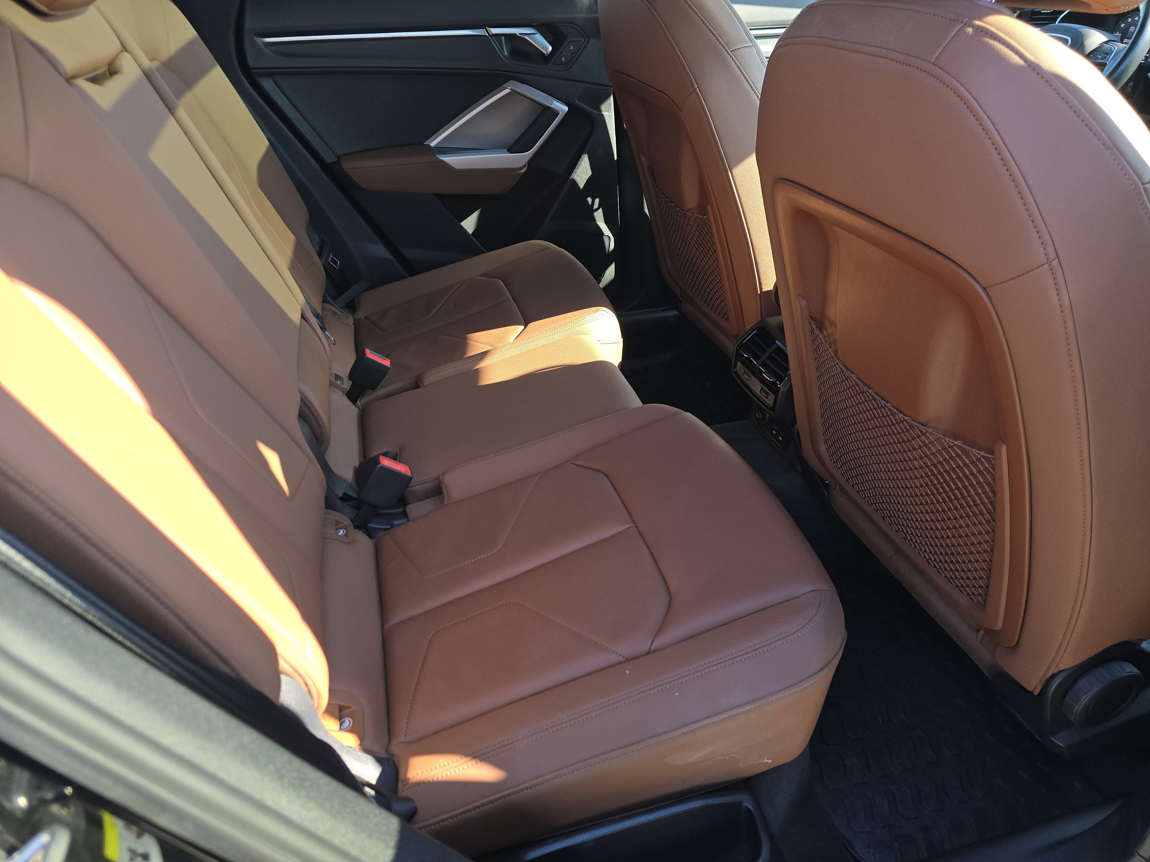 Used 2020 Audi Q3 2.0T Premium image 21