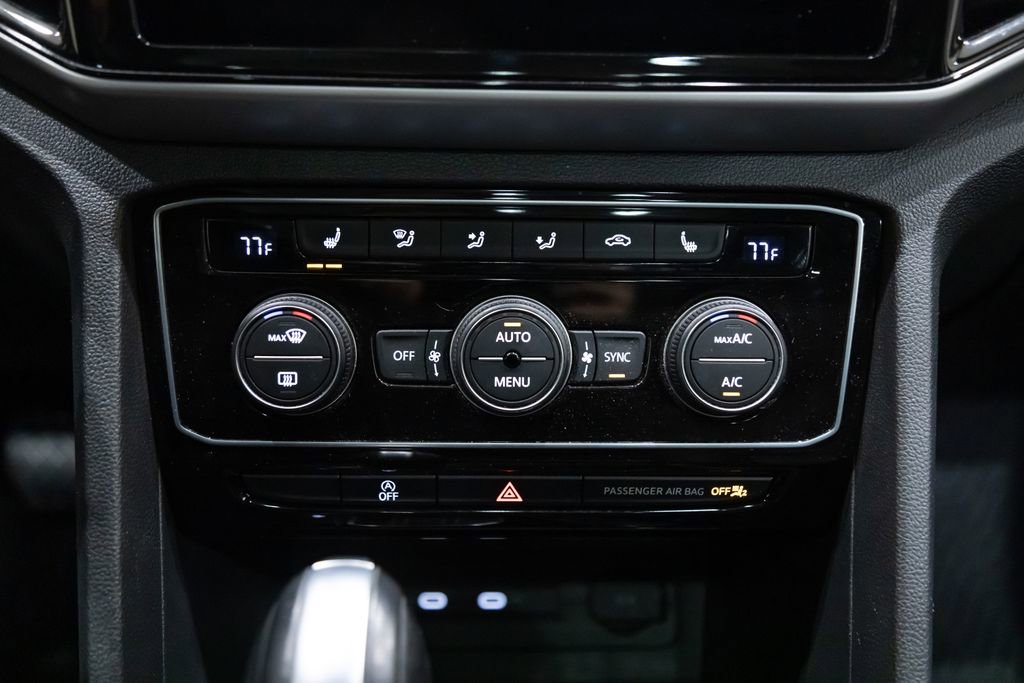 Used 2023 Volkswagen Atlas Cross Sport SE w/ Panoramic Sunroof Package image 20