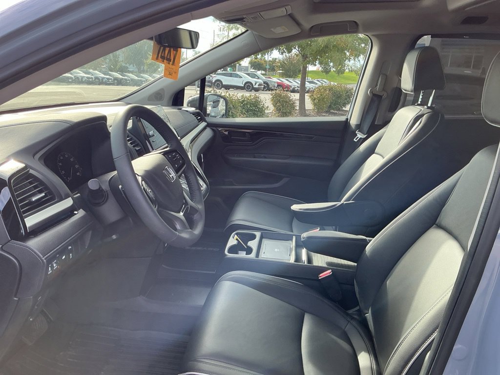 Certified 2026 Honda Odyssey Touring image 19