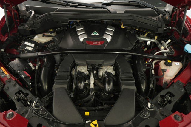 Used 2018 Alfa Romeo Stelvio Quadrifoglio w/ Driver Assist Dynamic Package image 66