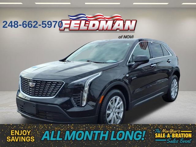 Used 2023 Cadillac XT4 Luxury w/ Cold Weather Package image 1