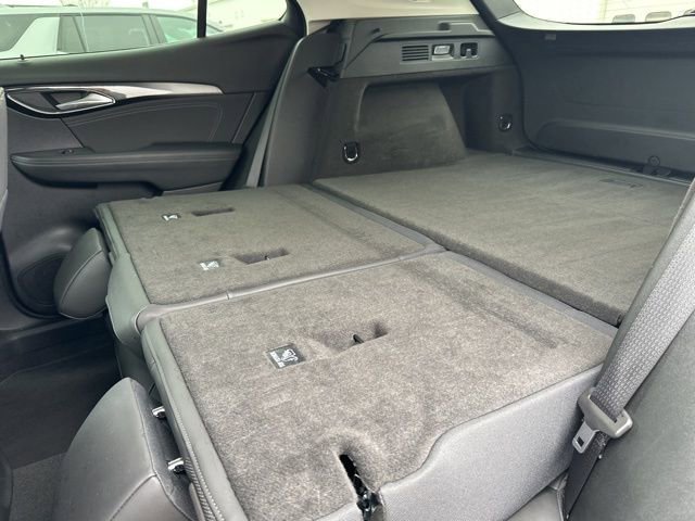 Used 2025 Buick Envision Preferred image 48