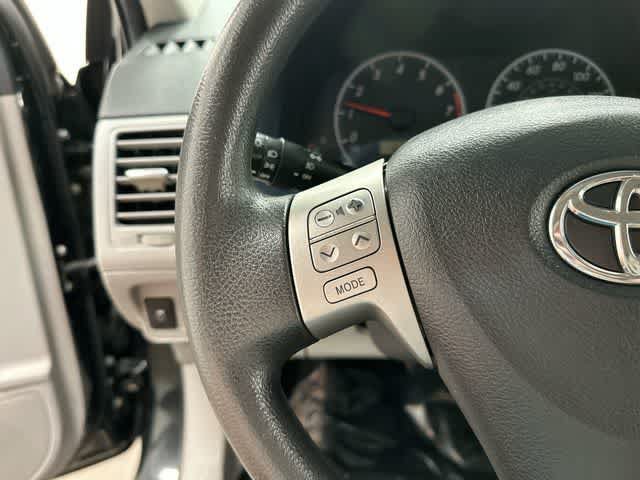 Used 2013 Toyota Corolla LE w/ Premium Pkg FWD image 9