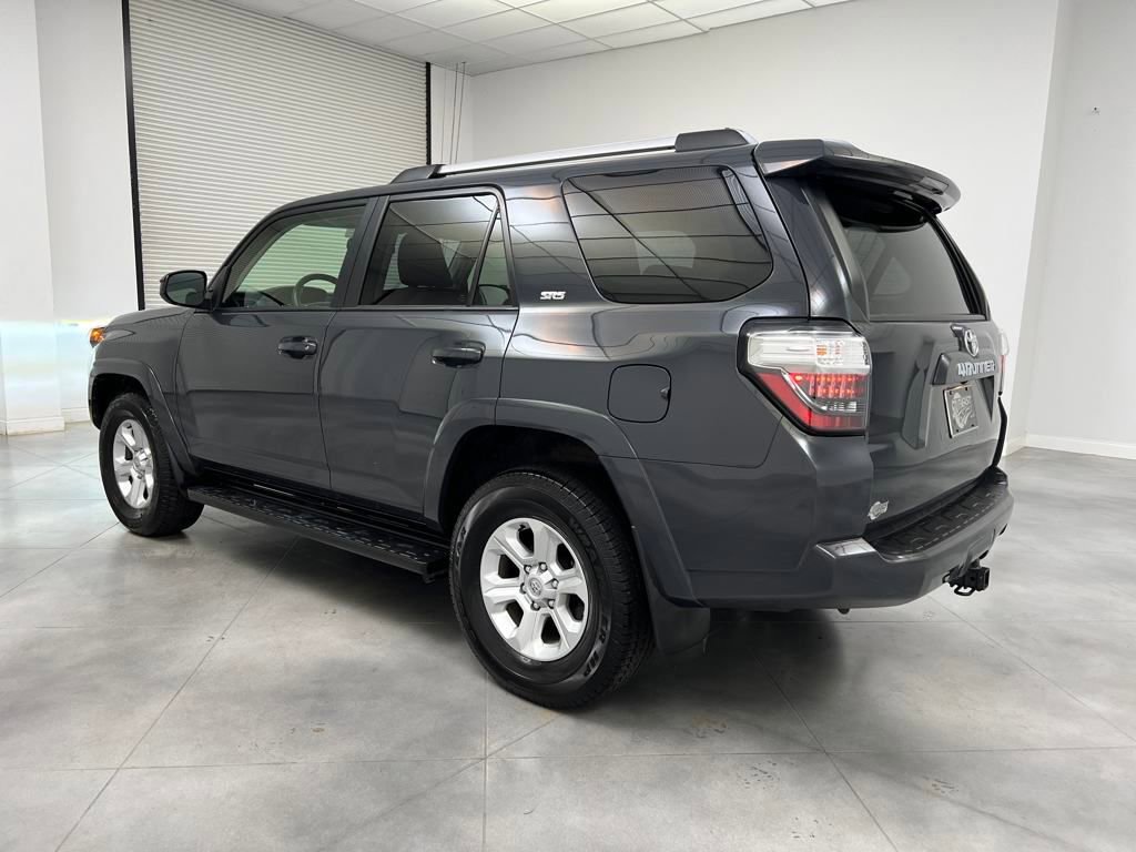 Used 2024 Toyota 4Runner SR5 image 5