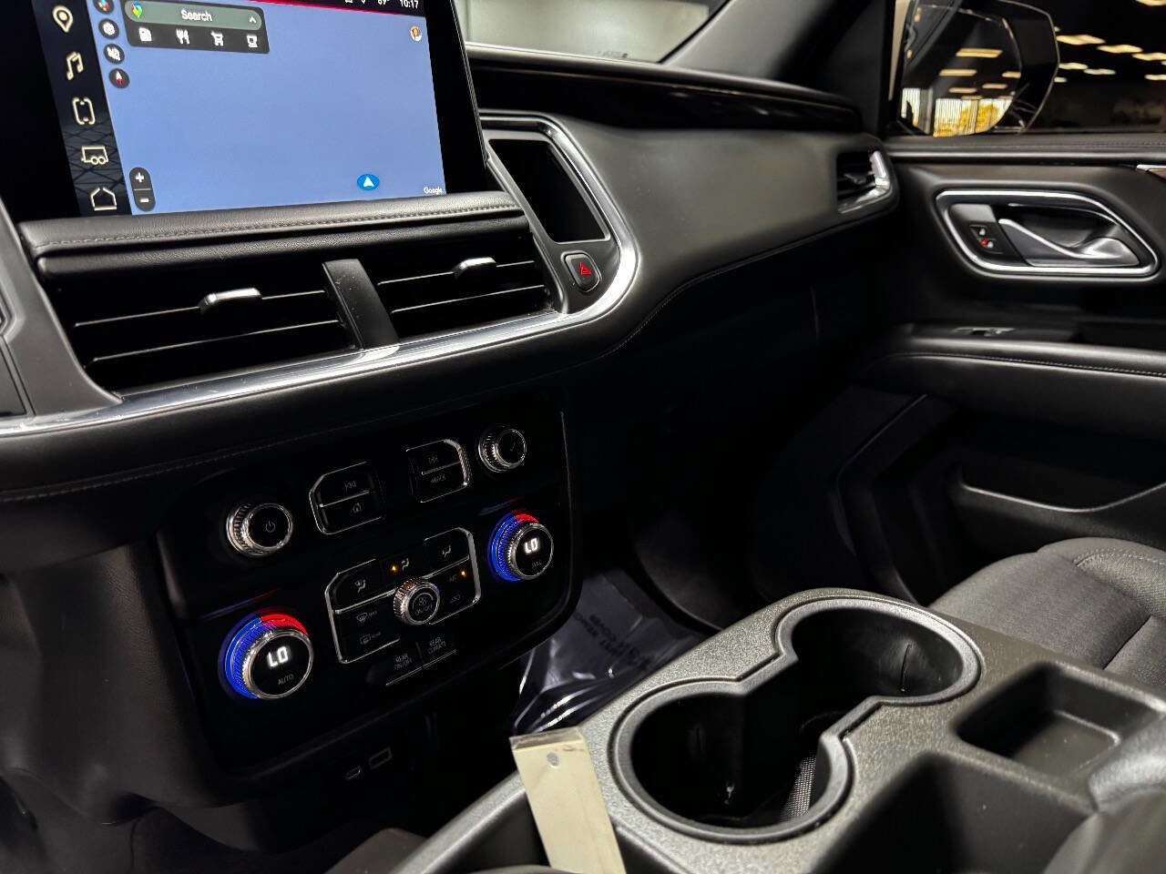 Used 2023 GMC Yukon XL SLE image 24