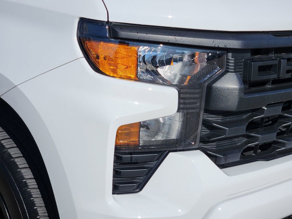 Used 2025 Chevrolet Silverado 1500 Custom w/ LPO, Dark Essentials Package image 13