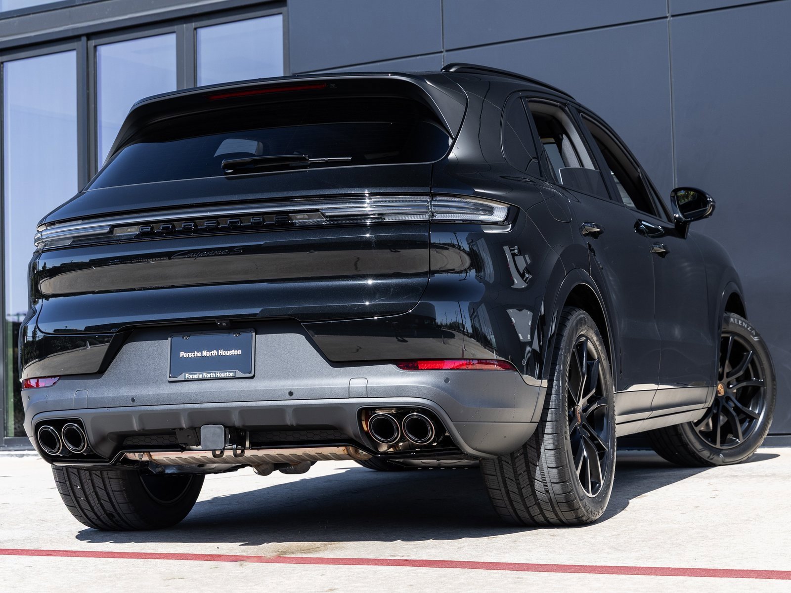 New 2026 Porsche Cayenne S image 11