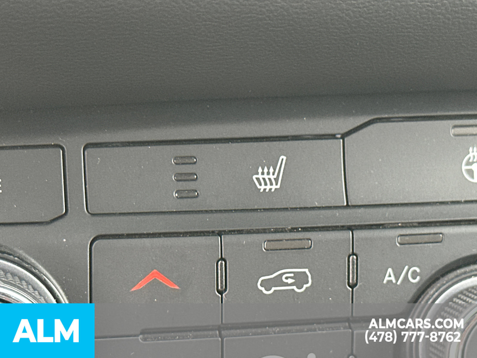 Used 2025 Dodge Durango GT AWD/4WD image 35