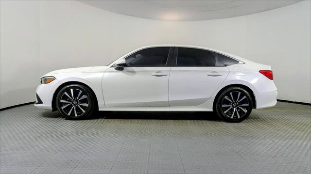 Used 2024 Honda Civic EX image 3