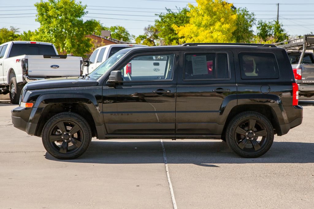 Used 2015 Jeep Patriot Sport w/ Power Value Group FWD image 8
