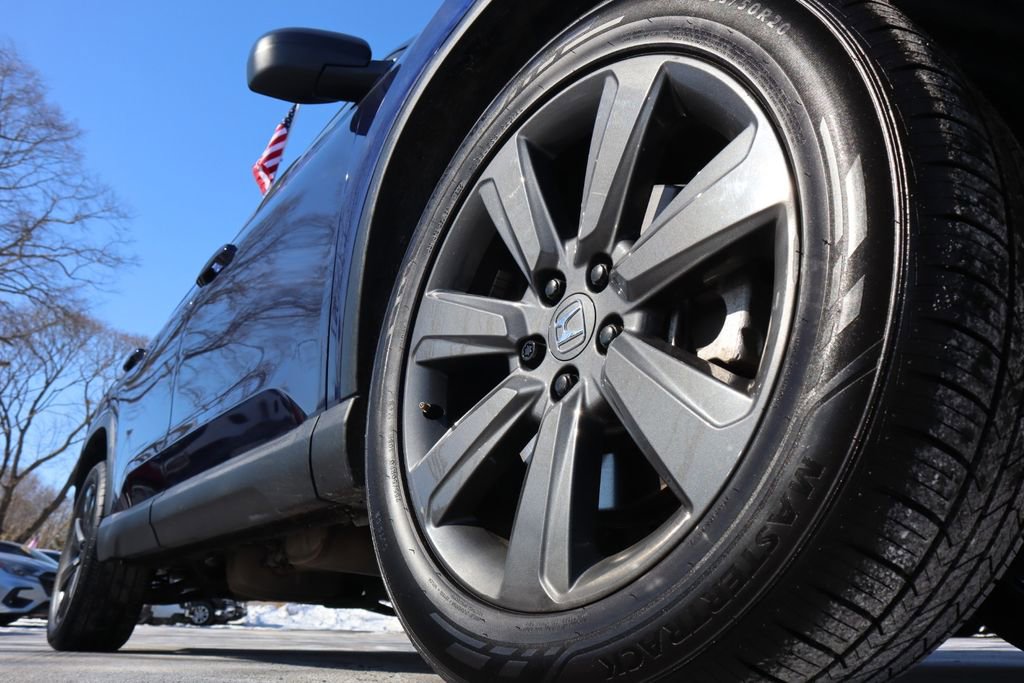 Used 2023 Honda Pilot Sport image 9