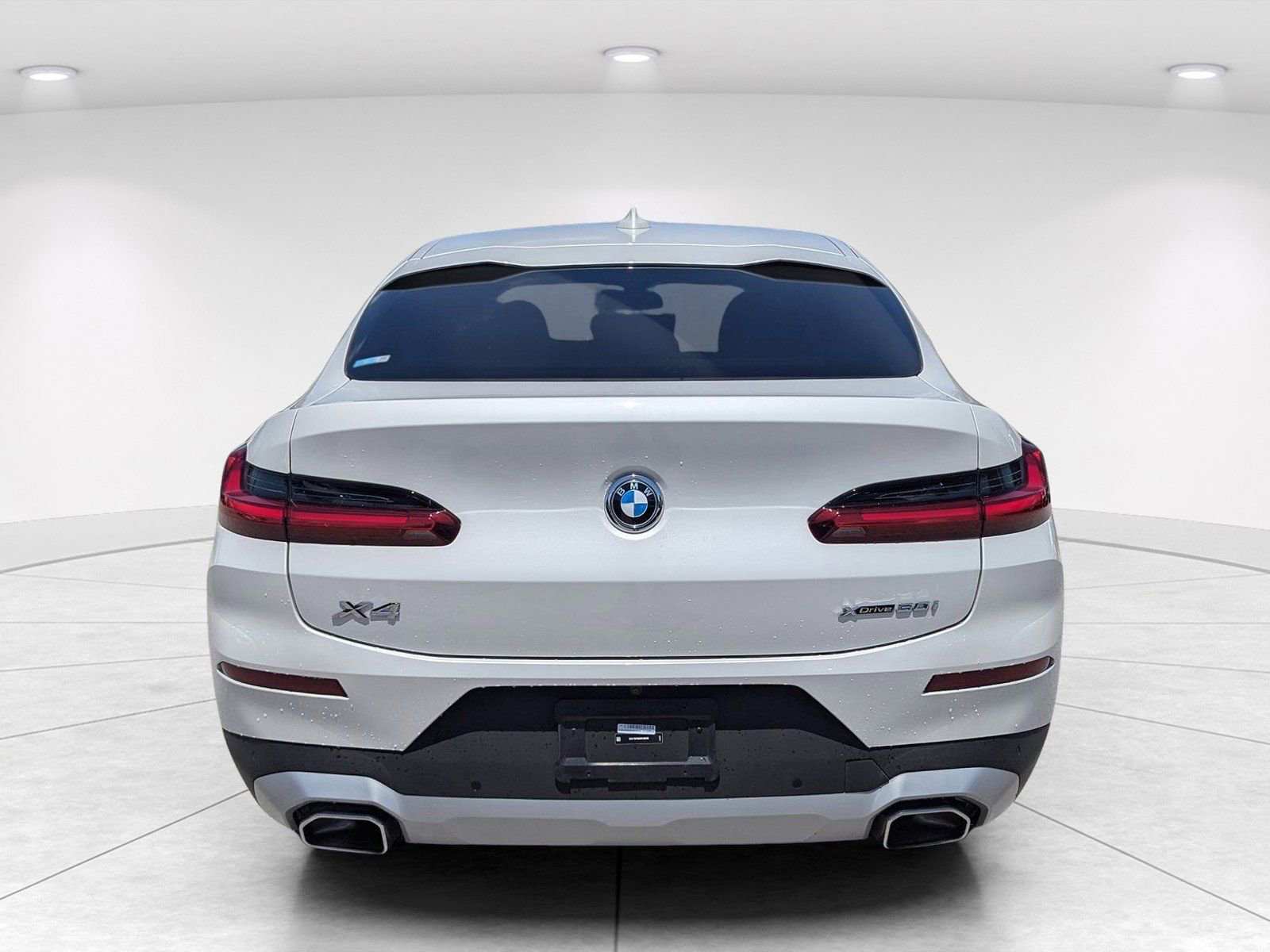 Certified 2025 BMW X4 xDrive30i AWD/4WD image 5