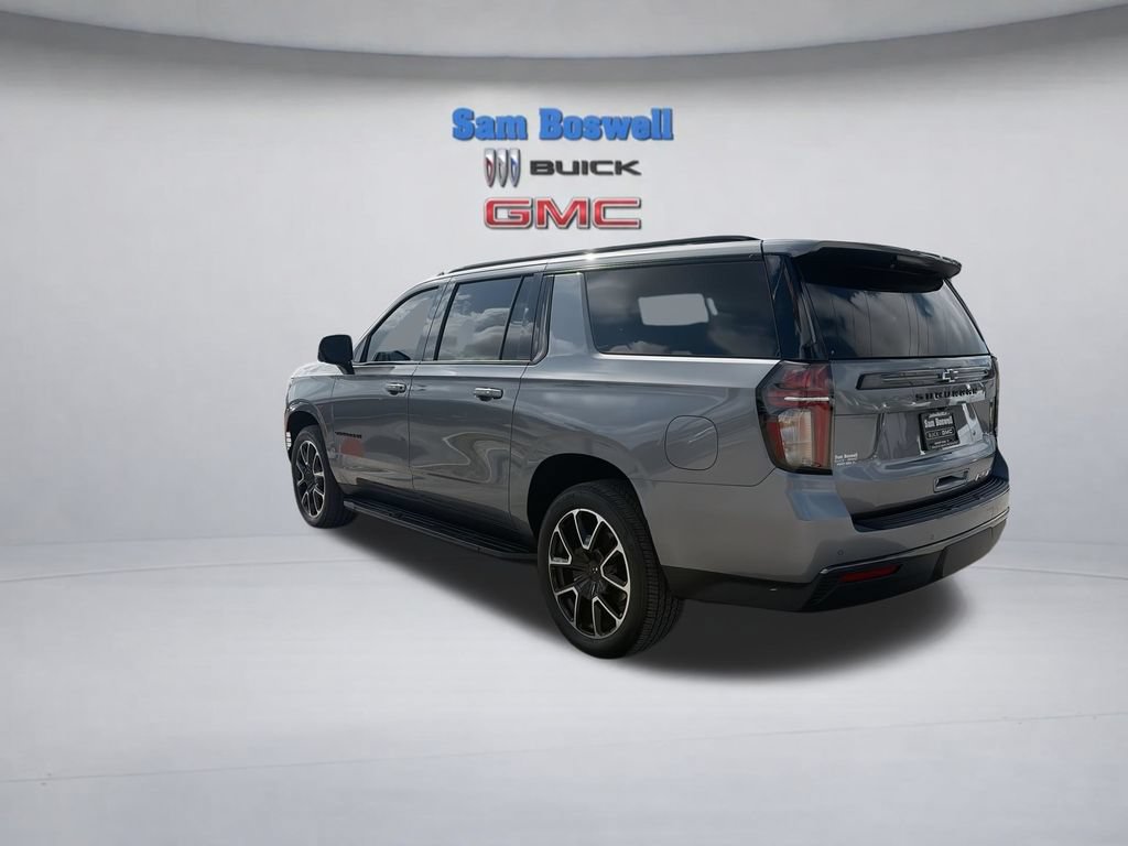 Certified 2022 Chevrolet Suburban RST w/ Luxury Package AWD/4WD image 7