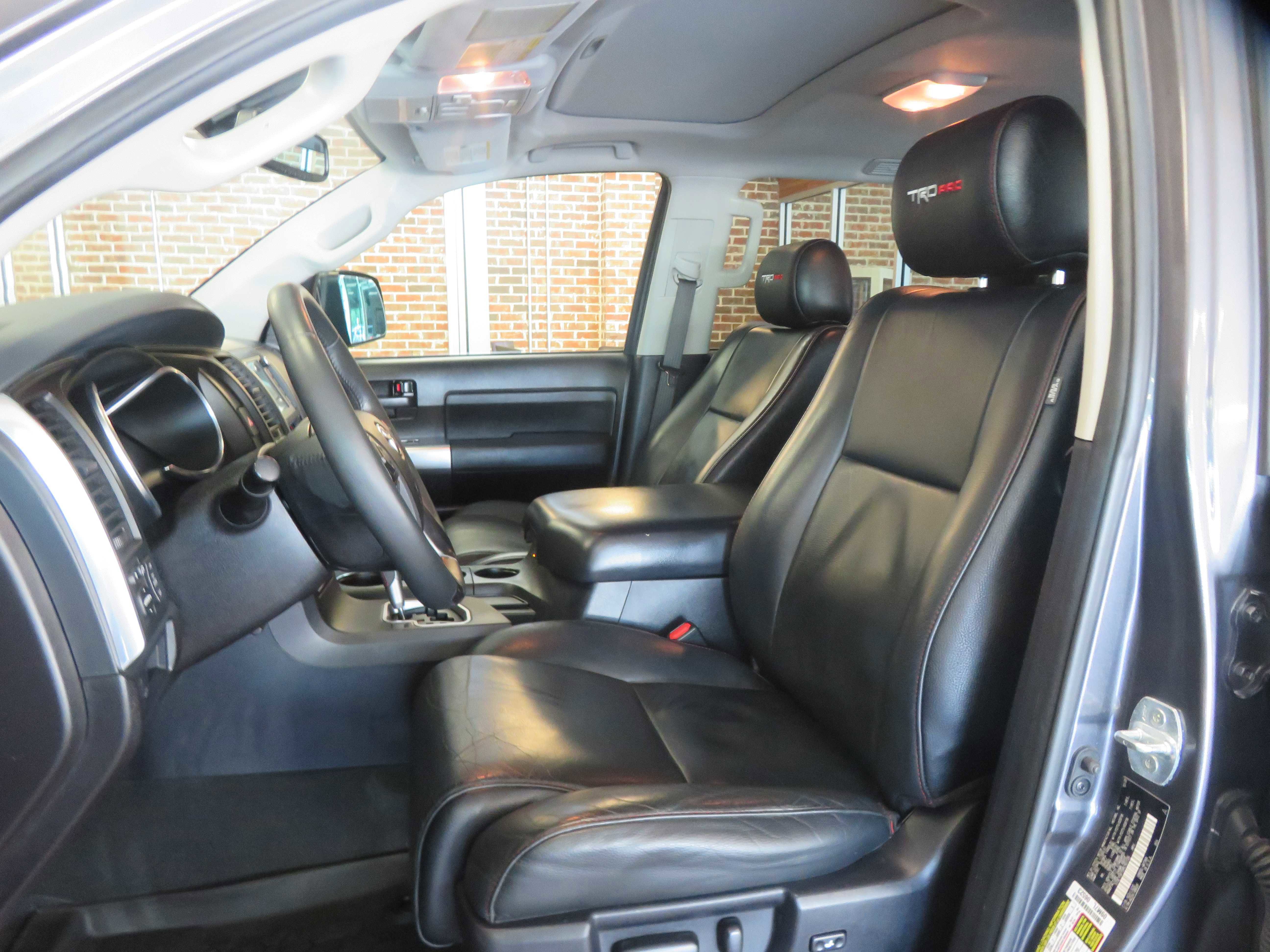 Used 2021 Toyota Sequoia TRD Pro AWD/4WD image 16