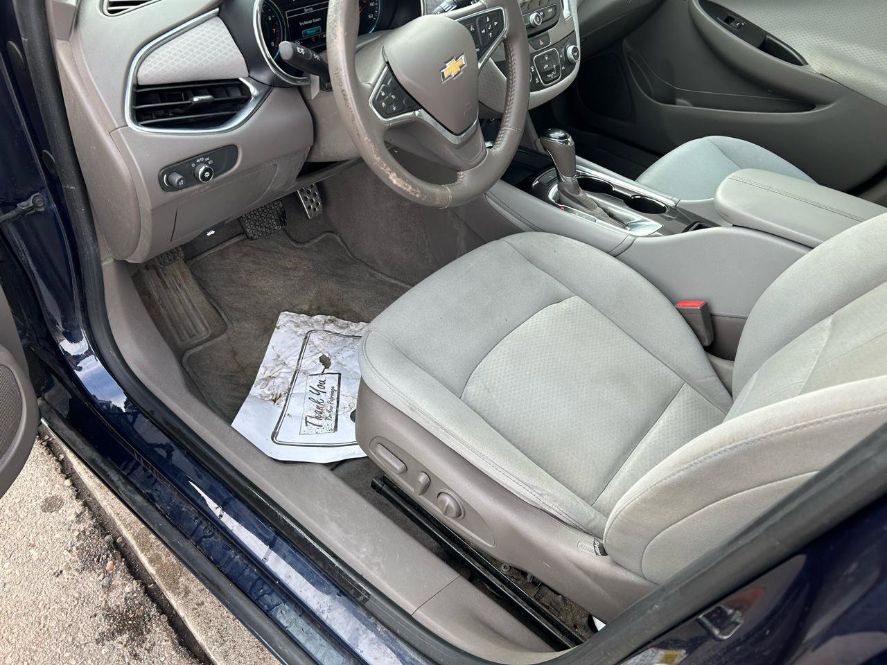 Used 2016 Chevrolet Malibu LT image 10