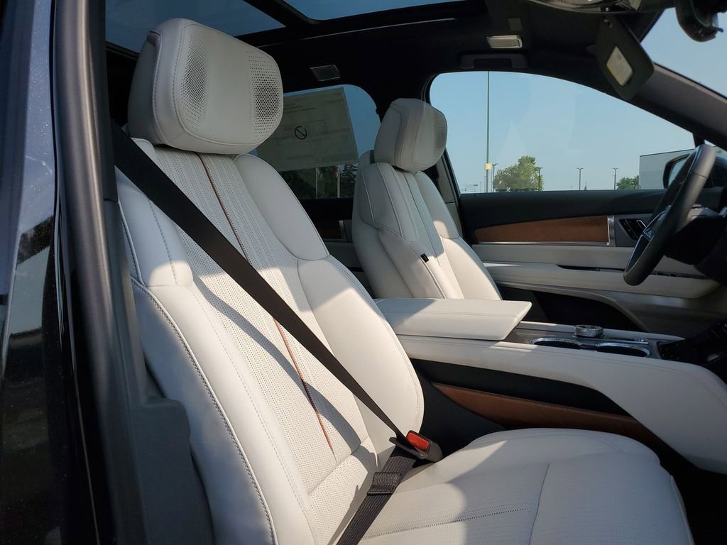 New 2026 Cadillac Vistiq Luxury image 27