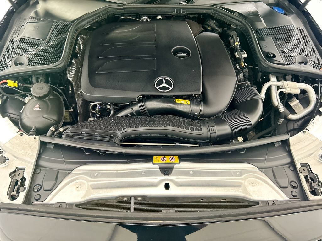 Used 2021 Mercedes-Benz C 300 Sedan image 27