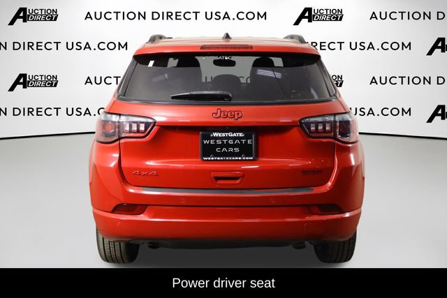 Used 2023 Jeep Compass Limited AWD/4WD image 3