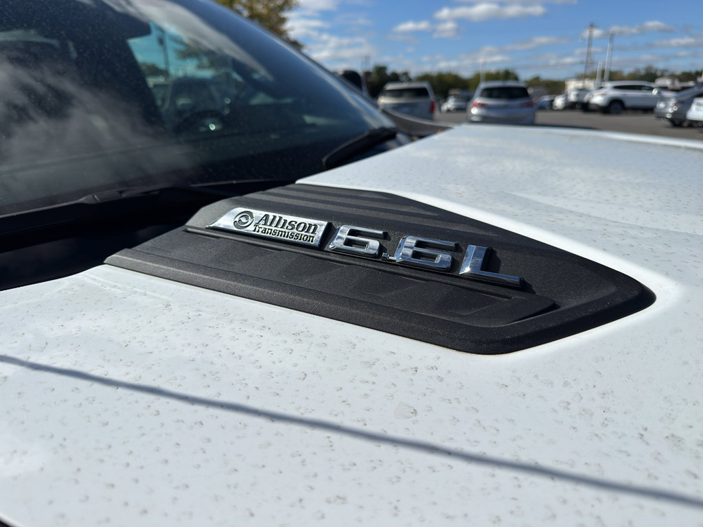 Used 2024 Chevrolet Silverado 2500 LT image 9
