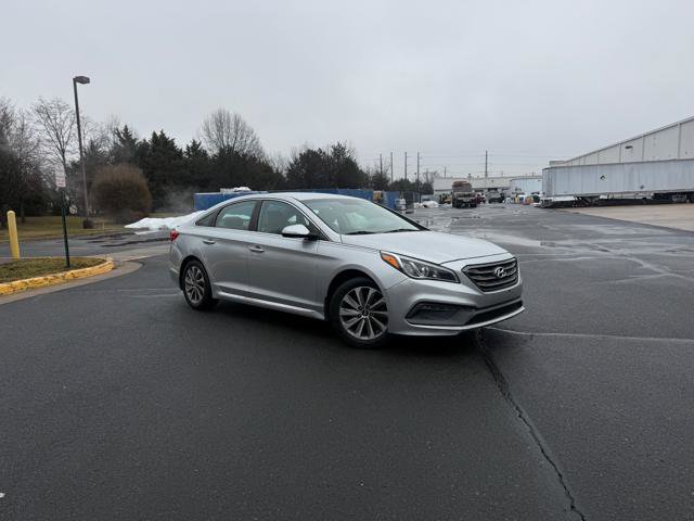 Used 2016 Hyundai Sonata Sport image 2