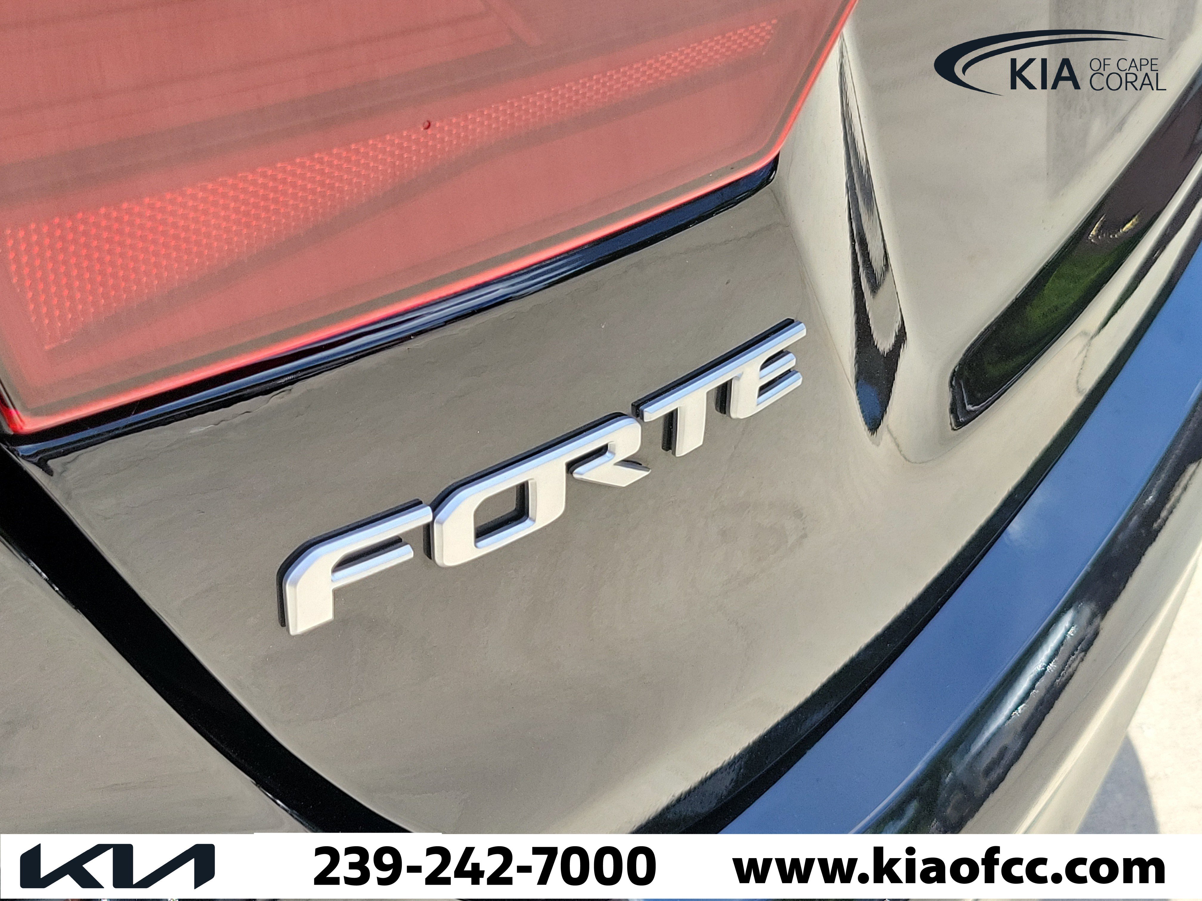 Certified 2023 Kia Forte LXS FWD image 9
