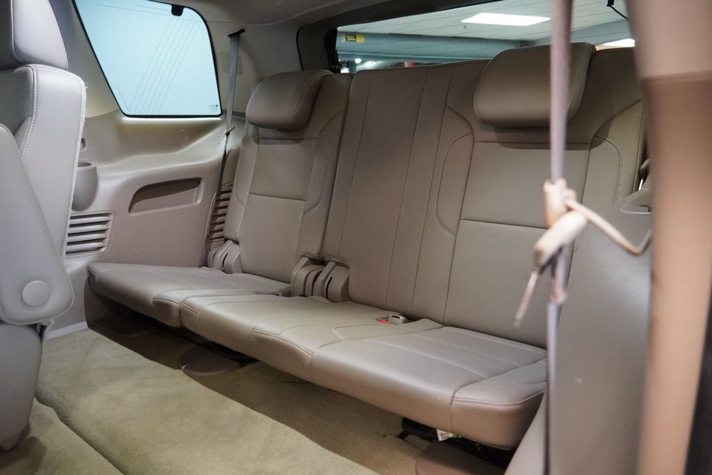 Used 2018 Chevrolet Tahoe LT AWD/4WD image 35