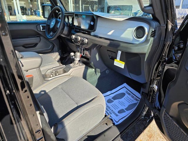 New 2025 Jeep Wrangler Unlimited Sport AWD/4WD image 28