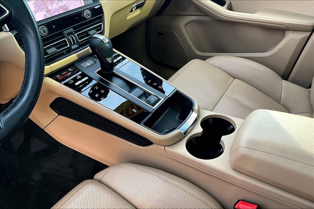 Used 2022 Porsche Macan AWD/4WD image 21