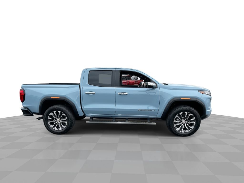 Used 2026 GMC Canyon Denali image 9