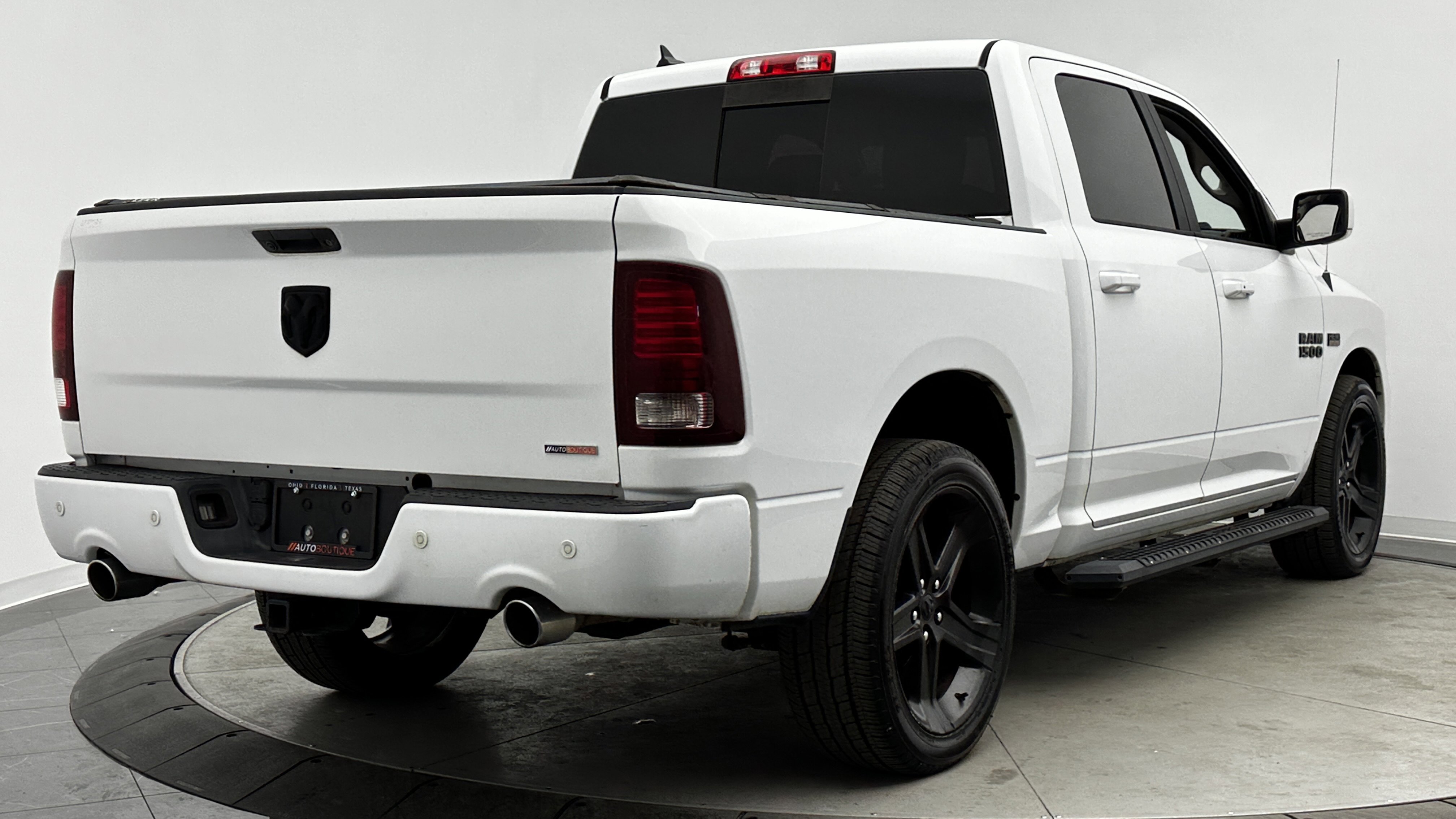 Used 2018 RAM 1500 Sport w/ Convenience Group image 8