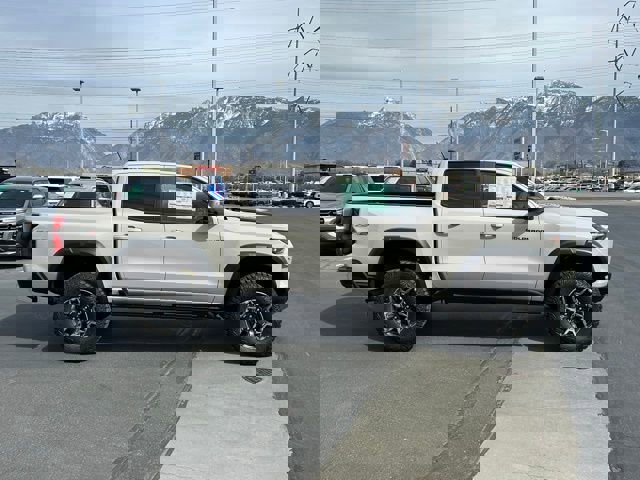 New 2026 Chevrolet Colorado ZR2 w/ Technology Package image 23