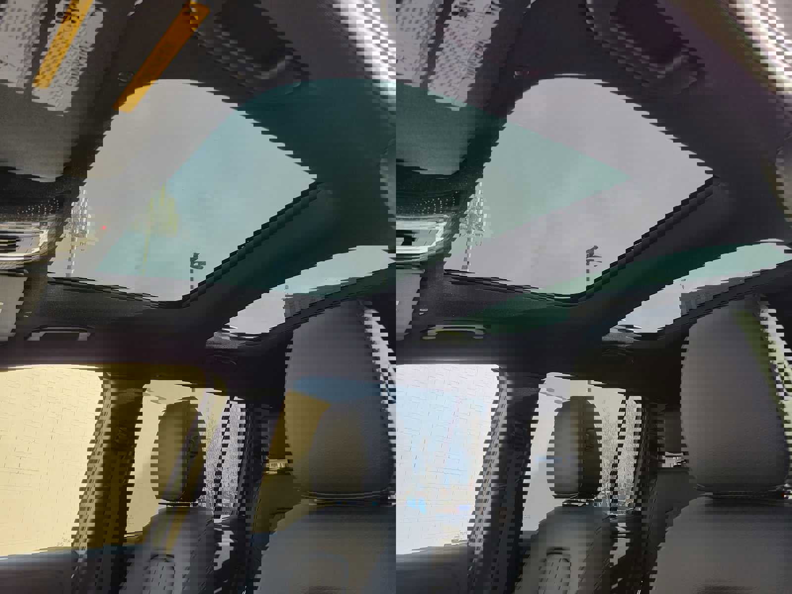 Used 2025 Mercedes-Benz EQB 350 4MATIC SUV image 23