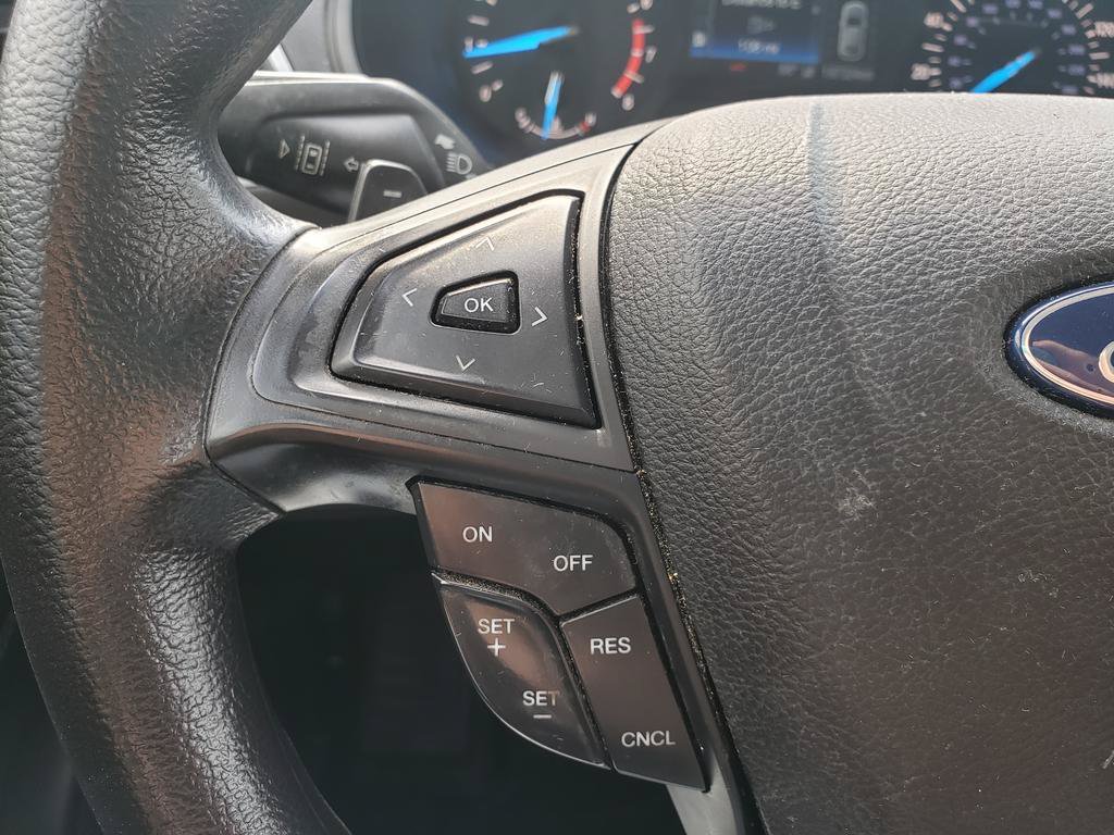 Used 2020 Ford Edge SE AWD/4WD image 21