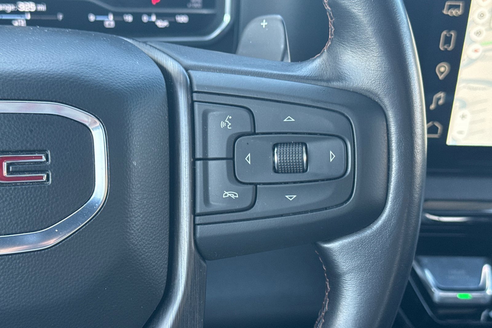 Used 2022 GMC Sierra 1500 AT4 w/ AT4 Premium Package image 39