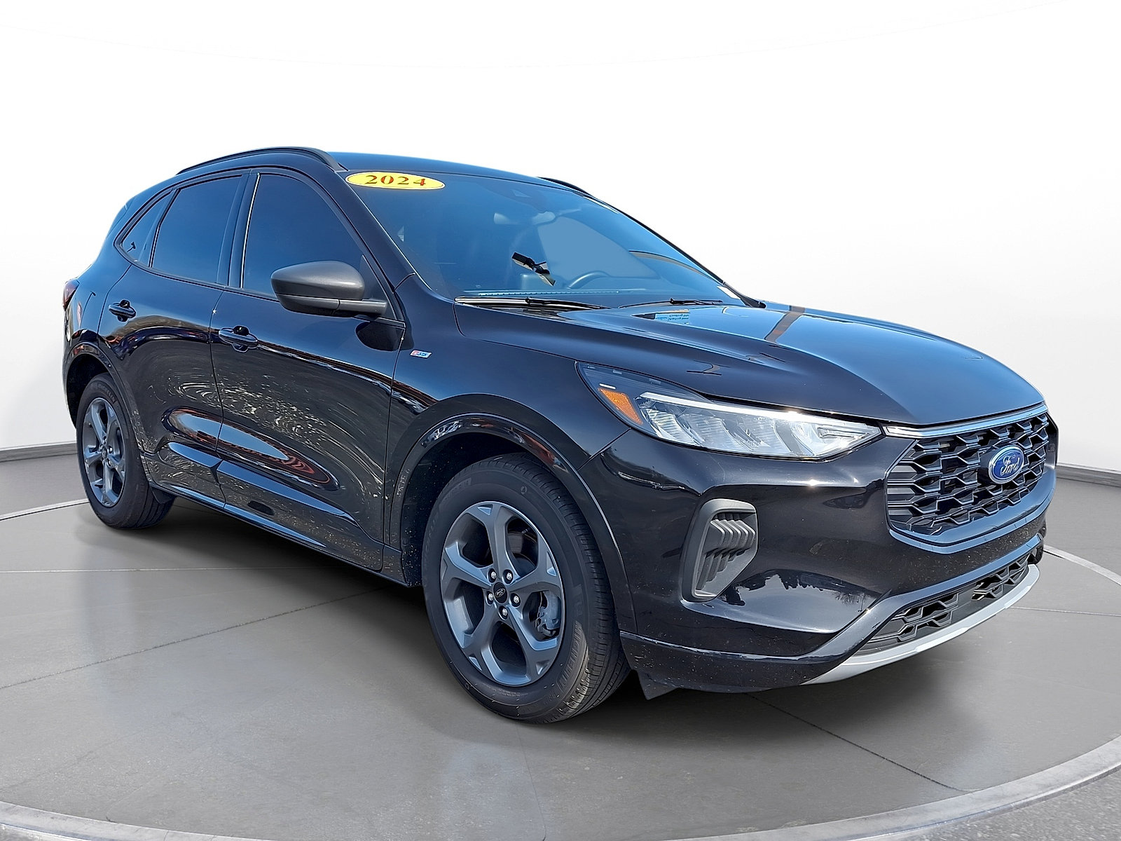 Used 2024 Ford Escape ST-Line FWD video 1