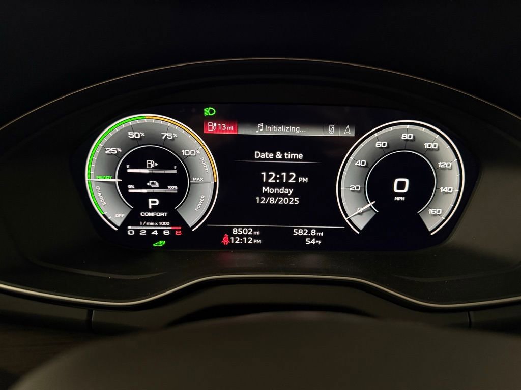 Used 2024 Audi Q5 e Premium Plus w/ Premium Plus Package image 10