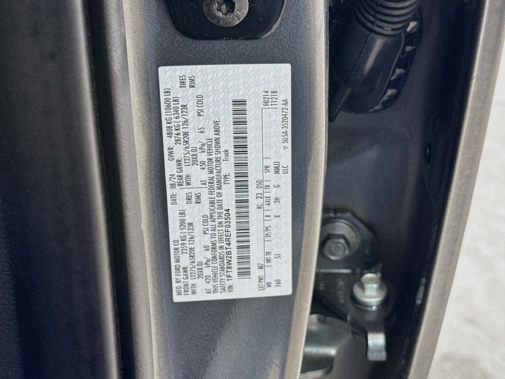 Used 2024 Ford F250 Lariat w/ Chrome Package AWD/4WD image 34