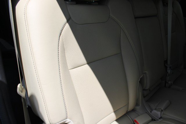 Used 2020 Acura MDX w/ Technology Package FWD image 37