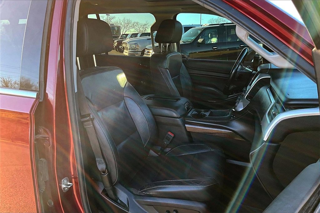 Used 2019 GMC Yukon XL SLT image 7