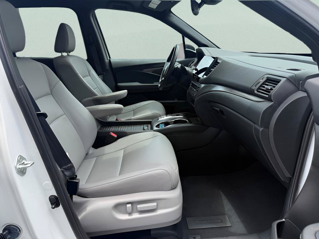 Certified 2022 Honda Passport EX-L image 12