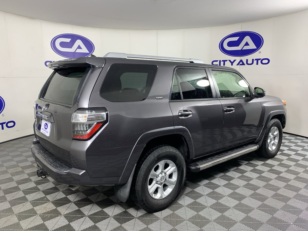 Used 2014 Toyota 4Runner SR5 RWD image 3