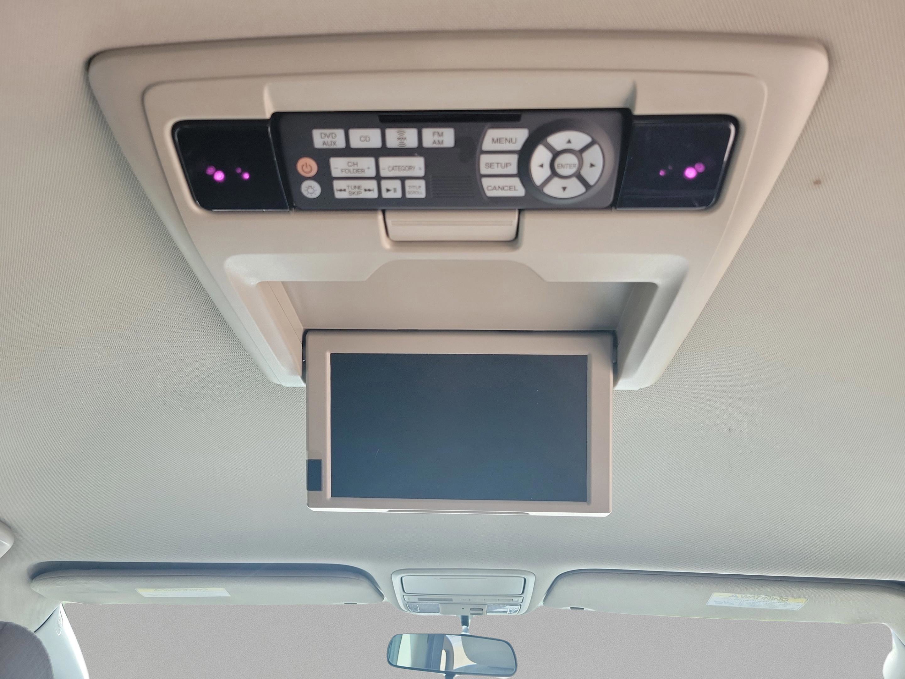 Used 2016 Honda Odyssey SE image 11