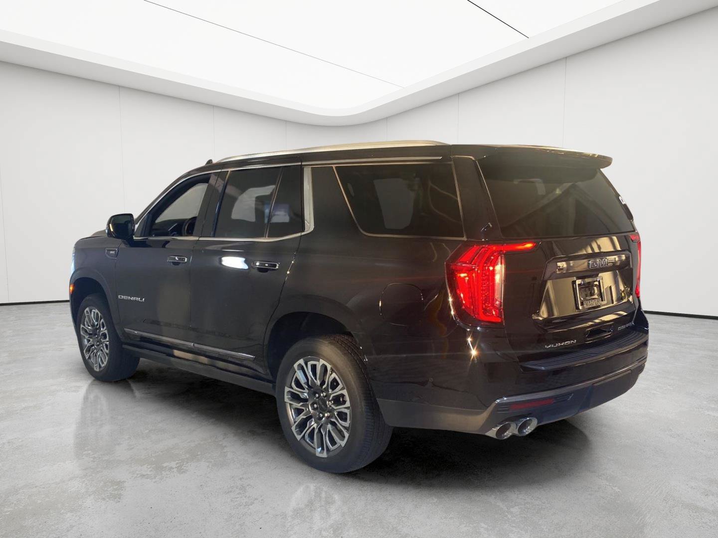 Certified 2023 GMC Yukon Denali Ultimate AWD/4WD image 4