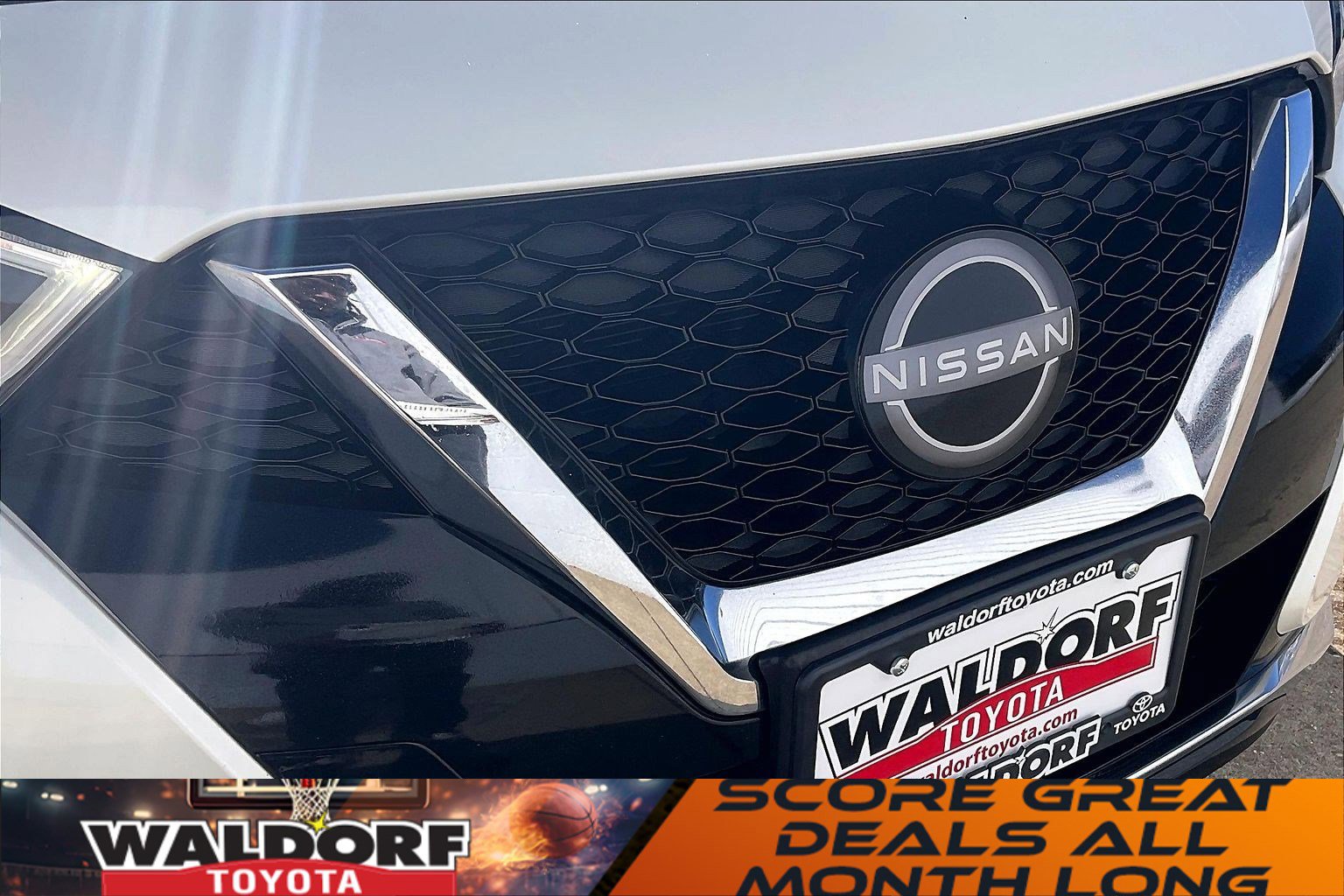 Used 2023 Nissan Maxima SV w/ Floor Mat Group image 34