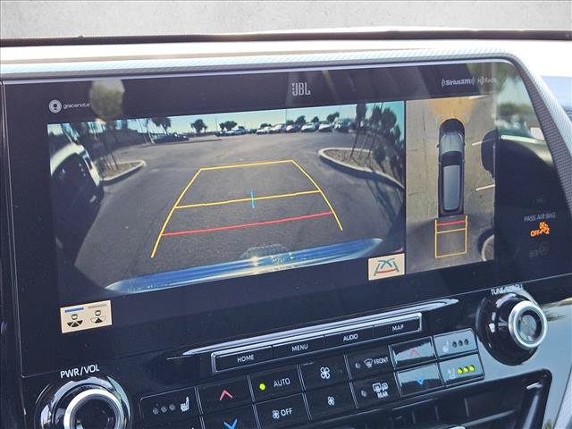 Used 2021 Toyota Highlander Platinum FWD image 19