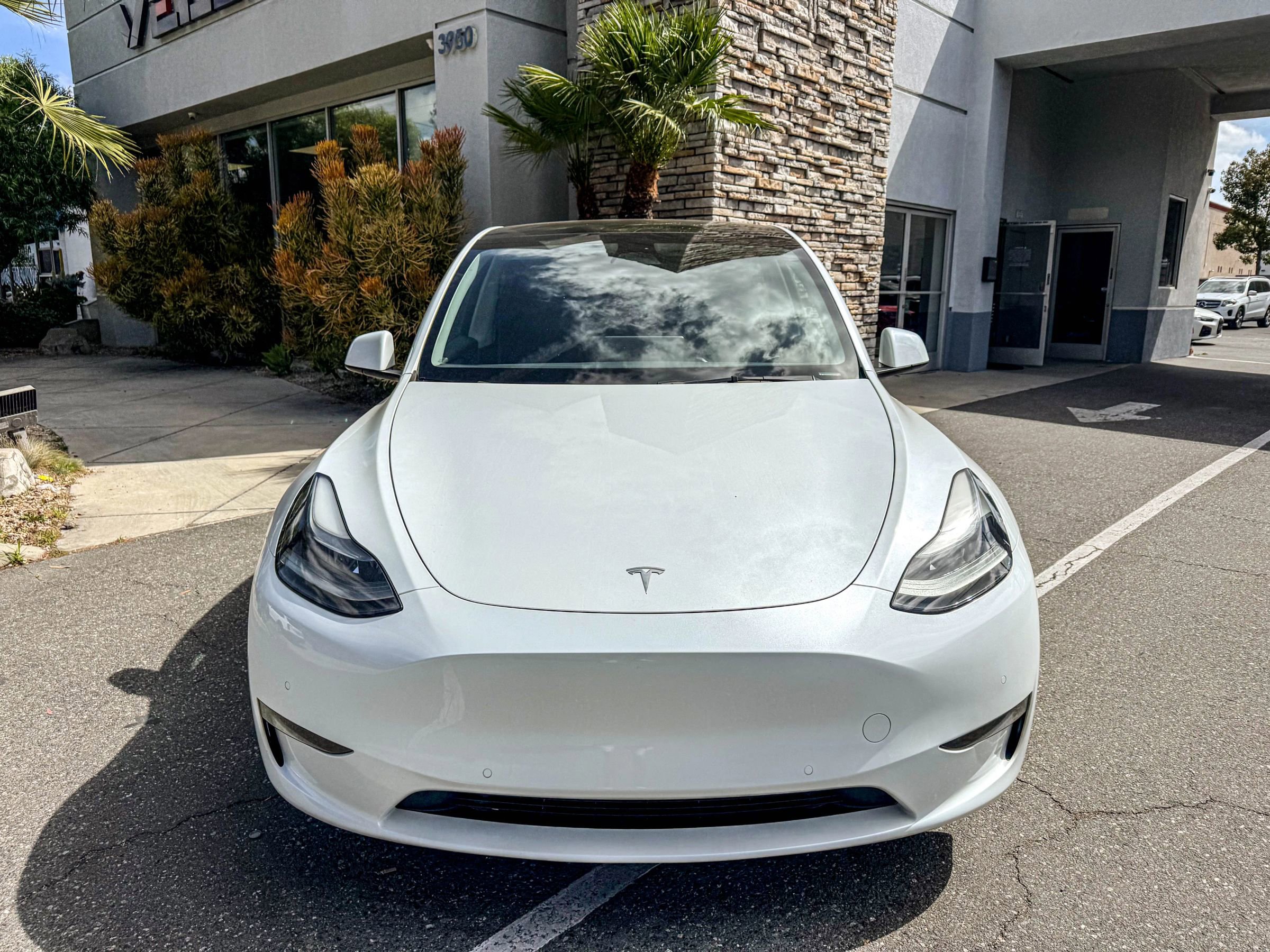 Used 2022 Tesla Model Y Performance AWD/4WD image 9