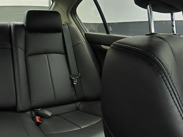 Used 2015 INFINITI Q40 w/ Navigation Package image 23