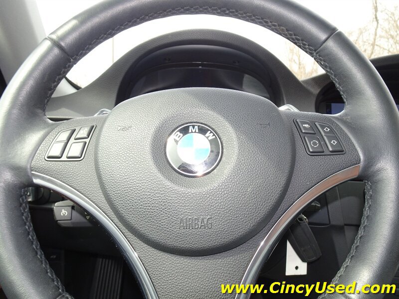 Used 2011 BMW 335i xDrive Coupe AWD/4WD image 21
