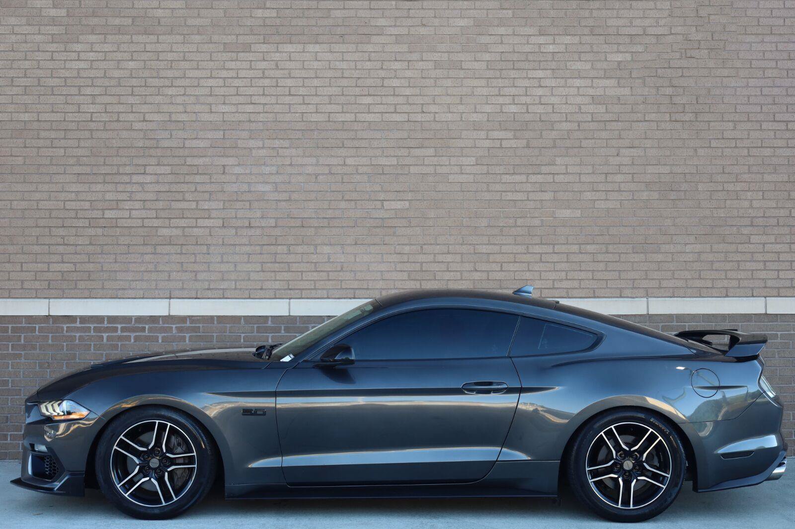 Used 2020 Ford Mustang GT w/ Equipment Group 301A RWD image 3