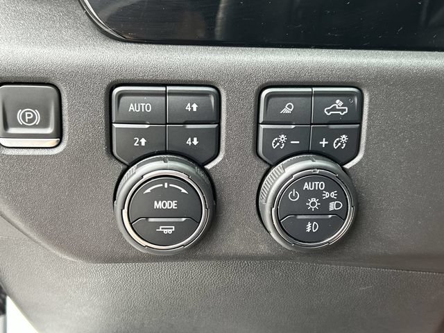 Used 2024 Chevrolet Silverado 1500 ZR2 AWD/4WD image 30